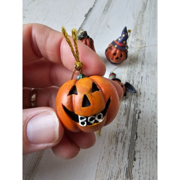 Mini pumpkin Halloween ornament jack-o'-lantern tree set lot bat which ornaments - Picture 2 of 9
